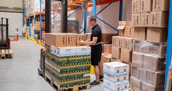 оптовий торговець кавою, цукерками харчових продуктів